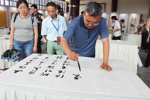 胡德康受邀参加第二届“古建与书画之美”优秀作品展